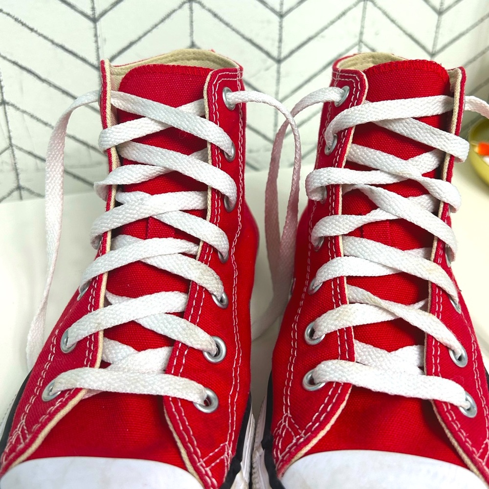 Red - Chuck Taylor All Star Classic Converse